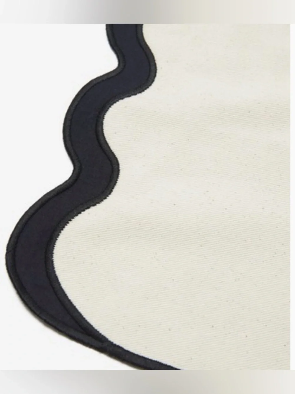 NWT Chan Luu Cream Table Runner with Black Scalloped Edge, 14” x 72”